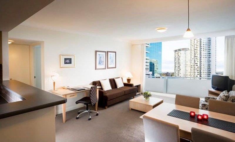 Mantra Chatswood Sydney Room photo