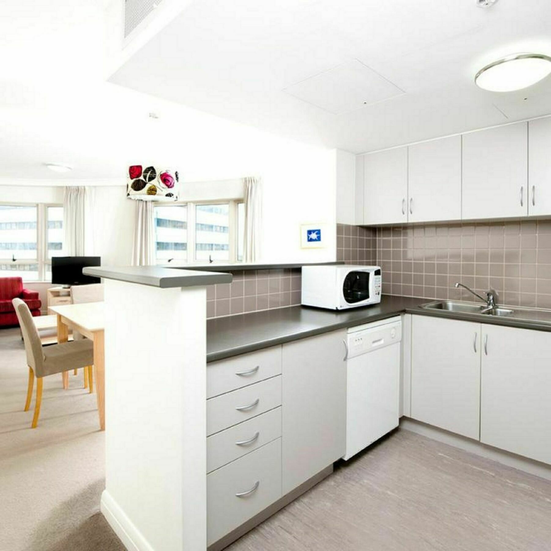 Mantra Chatswood Sydney Room photo